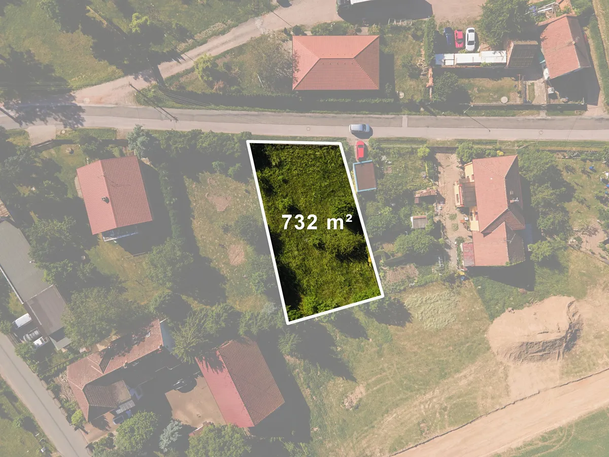 Prodej stavebního pozemku 732 m²